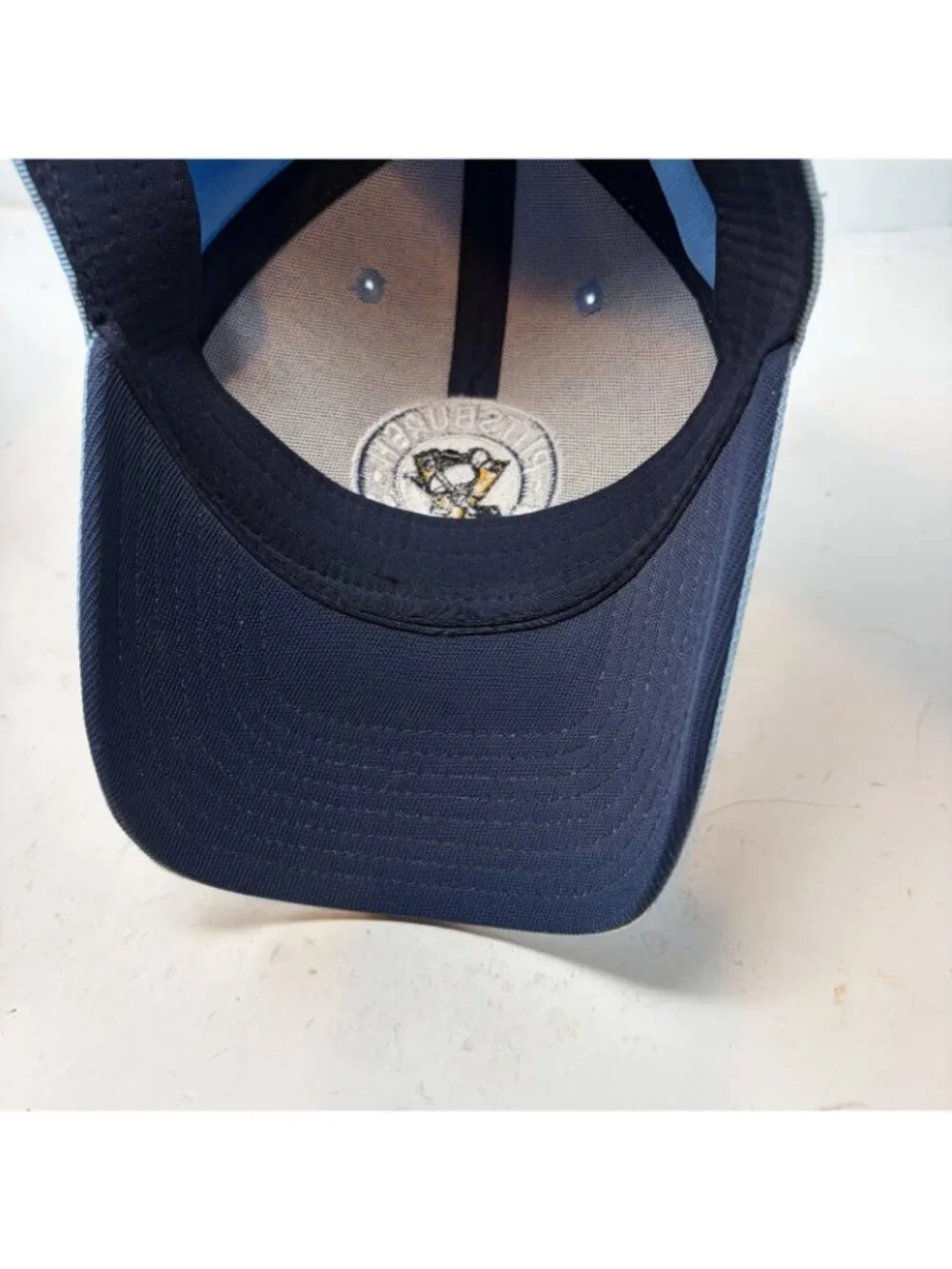 Pittsburgh Penguins Reebok Fitted Hat Cap 2009 Winter Classic Powder Blue Retro - Picture 10 of 10